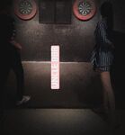 트위터의 유럽 및 미국 거대 수탉 마스터 [BBB 삼촌]과 비교할 때 수탉은 소녀의 팔뚝만큼 두껍고 수탉에 유명한 시계를 착용 한 소녀는 오쟁이 진 남편 노예와 함께 움찔합니다.