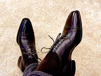 트위터의 유럽 및 미국 거대 수탉 마스터 [BBB 삼촌]과 비교할 때 수탉은 소녀의 팔뚝만큼 두껍고 수탉에 유명한 시계를 착용 한 소녀는 오쟁이 진 남편 노예와 함께 움찔합니다.