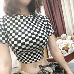 트위터 팔로어 30명을 보유한 인터넷 연예인 암캐 [바실레바의 일기 Vasileva1122]가 복지 개인 사진 촬영에 등장했습니다. 암캐는 소변을 마시고 두 번 성관계를 갖도록 훈련 받았습니다.