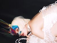 트위터 팔로어 30명을 보유한 인터넷 연예인 암캐 [바실레바의 일기 Vasileva1122]가 복지 개인 사진 촬영에 등장했습니다. 암캐는 소변을 마시고 두 번 성관계를 갖도록 훈련 받았습니다.