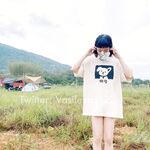 트위터 팔로어 30명을 보유한 인터넷 연예인 암캐 [바실레바의 일기 Vasileva1122]가 복지 개인 사진 촬영에 등장했습니다. 암캐는 소변을 마시고 두 번 성관계를 갖도록 훈련 받았습니다.