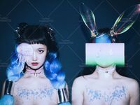 트위터 팔로어 30명을 보유한 인터넷 연예인 암캐 [바실레바의 일기 Vasileva1122]가 복지 개인 사진 촬영에 등장했습니다. 암캐는 소변을 마시고 두 번 성관계를 갖도록 훈련 받았습니다.