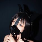 트위터 팔로어 30명을 보유한 인터넷 연예인 암캐 [바실레바의 일기 Vasileva1122]가 복지 개인 사진 촬영에 등장했습니다. 암캐는 소변을 마시고 두 번 성관계를 갖도록 훈련 받았습니다.