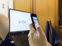 트위터 팔로어 30명을 보유한 인터넷 연예인 암캐 [바실레바의 일기 Vasileva1122]가 복지 개인 사진 촬영에 등장했습니다. 암캐는 소변을 마시고 두 번 성관계를 갖도록 훈련 받았습니다.