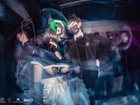 트위터 팔로어 30명을 보유한 인터넷 연예인 암캐 [바실레바의 일기 Vasileva1122]가 복지 개인 사진 촬영에 등장했습니다. 암캐는 소변을 마시고 두 번 성관계를 갖도록 훈련 받았습니다.