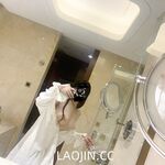 2024年6月流出，推特上的小空姐【Devil60209461】門檻199的付費福利，前凸後翹極品