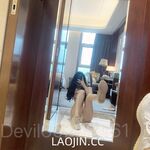 2024年6月流出，推特上的小空姐【Devil60209461】門檻199的付費福利，前凸後翹極品