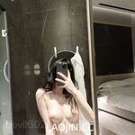 2024年6月流出，推特上的小空姐【Devil60209461】門檻199的付費福利，前凸後翹極品