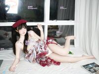 The innocent and beautiful girl "Jiang Zicai" shows her face in a welfare private photoshoot. The pure and beautiful little fairy is a super legal kawaii little loli, with a super super figure that is wirelessly reverie!