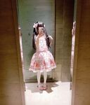 清纯反差小母狗Twitter萝莉『aiko酱』福利私拍，清纯淫荡切换只在一瞬间，清纯小可爱背后是个渴望被灌满的小母狗