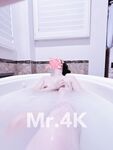 推特淫乱中产夫妇【Mr.4K】女主身材极品，喜欢瑜伽高尔夫，喜欢绿帽的刺激约众单男肏老婆