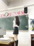 推特淫乱中产夫妇【Mr.4K】女主身材极品，喜欢瑜伽高尔夫，喜欢绿帽的刺激约众单男肏老婆