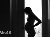 推特淫乱中产夫妇【Mr.4K】女主身材极品，喜欢瑜伽高尔夫，喜欢绿帽的刺激约众单男肏老婆