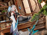 咬一口兔娘原神申鹤