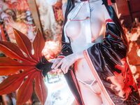 กวางเสียชีวิตเมื่ออายุแปดขวบหรือให้กำเนิด Tengu LB711 ตัวเมีย