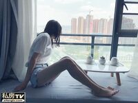 最新流出福利！推特东北网红【Heykong】私拍，反差女前凸后翘大奶美臀，喜欢露出激情啪啪