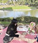 九頭身極品女神！推特天然巨乳網紅【晴紫】福利群不雅私拍，生孩子後奶水充足群內賣人奶