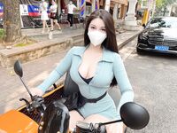 顶级女神人间尤物！重磅微密圈巨乳肥臀红人【小王同学】千元VIP门槛视图，让男人欲罢不能的肥鲍肥臀大奶