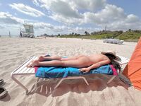 ล่าสุดเดือนกรกฎาคม ไร้น้ำ ได้ประโยชน์ครั้งแรก! Twitter เปิดกว้างมากซึ่งตรงกันข้ามกับชีวิตที่มึนเมาของนักศึกษาหญิงผู้บริสุทธิ์ [Ahri0716] อวดหน้าเปลือยเปล่าบนชายหาดอวดหีไร้ขนและอ่อนโยนของเธอ