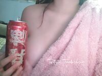 超级巨乳J杯罩甜甜大尺度私拍与摄影师啪啪