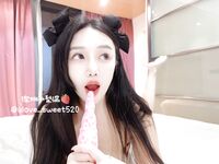 23歲露臉高顏值女神【深圳小梨渦】推特私拍，極品女菩薩，喜歡人前露出喜歡被金主調教啪啪