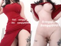 大きな胸と太いお尻のsongqi_97を後ろからプライベートショット