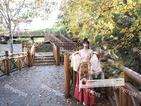 最新7月無水福利！推特優質情侶【mympet】女主身材一流，喜歡挑戰各種難度人前露出，聖水遛狗調教啪啪