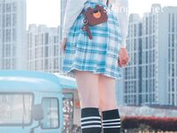 爆乳翘臀女神小可爱露出性爱野战啪啪