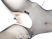 2024年6月、[NatsuX]がボディ写真の専門家であることが流出しました。中国人モデルの局部をクローズアップしたもので、彼女のピンク色で美しいマンコはとても美しいので、強くお勧めします！