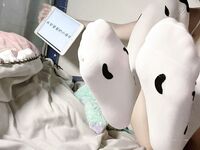 宅男女神福利！在校本科生推特S级完美身材福利姬【绮珂珂】不雅私拍，天然圆润巨乳紫薇潮吹喷水