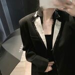 最新7月無水首發福利！推特極品OL風氣質御姐【Jeff_Jarvis】紫薇露出啪啪記錄，浴室貼門後入奶子都壓變形了