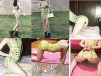 Pasangan muda itu bercinta setiap hari dan berswafoto di SM. Teman wanita berusia 21 tahun itu, Jiahui dilatih untuk menjadi jalang kecil dan bermain dengan pelbagai perkara.