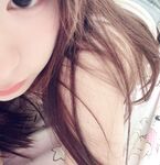 逼臉同框超嫩小騷貨『軟軟汁nikikiphonk』露臉自慰裸舞，軟萌甜美 稚嫩白虎美穴又粉又嫩又緊，真是長得越乖 玩的越嗨