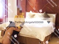 =超嫩極品可愛小母狗『安琪拉』 看似清純的雙馬尾小蘿莉，其實是個渴望被爸爸大雞巴灌滿騷穴的反差婊小母狗