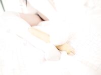 宅男必备！可欲可甜极品网红美少女福利姬【草莓味的奈奈兔】付费福利私拍合集