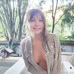 Nữ thần xăm hình đa chủng tộc E-cup người Singapore "Ada822" trông giống Stefanie Sun lộ mặt trong bộ ảnh riêng tư quy mô lớn, tán tỉnh và thủ dâm say đắm cho cả nam và nữ.