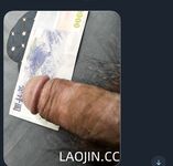 Pada tahun 2024, wanita cantik pendakap gigi Taiwan [RayRay Rui Rui] telah menghantar tweet satu manfaat, mendedahkan payudara besarnya di pasar raya, melakukan hubungan seks 3P serampang dua mata, jarang menunjukkan wajahnya