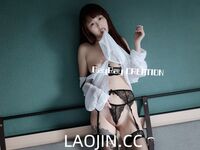 Pada tahun 2024, wanita cantik pendakap gigi Taiwan [RayRay Rui Rui] telah menghantar tweet satu manfaat, mendedahkan payudara besarnya di pasar raya, melakukan hubungan seks 3P serampang dua mata, jarang menunjukkan wajahnya