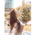 말레이시아의 슈퍼 인기 인터넷 연예인 e 스포츠 여신 "mspuiyi"OF는 얼굴과 폭발적인 몸매와 음란 한 릴리가 누워있는 모델로 대규모 개인 사진 촬영을했습니다.