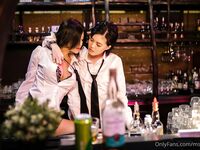 말레이시아의 슈퍼 인기 인터넷 연예인 e 스포츠 여신 "mspuiyi"OF는 얼굴과 폭발적인 몸매와 음란 한 릴리가 누워있는 모델로 대규모 개인 사진 촬영을했습니다.