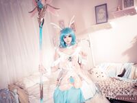 明星颜值性感女神『小礼好困@SleeppyLee1』唯美私拍-杂图