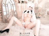 明星颜值性感女神『小礼好困@SleeppyLee1』唯美私拍-杂图