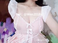 Koleksi hebat pelajar kolej wanita berusia 19 tahun dengan payudara super besar [Dewa Payudara Xiao Wen], saksikan lebih banyak payudaranya semakin pening! ! Salah satu payudara besar terbaik di Internet mesti telah membesar dengan minum santan