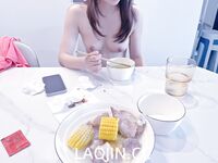 2024年，坐标成都，高颜值夫妻【鹿头LuTo-夫妻】白富美少奶奶喜欢换妻，皮肤白腰细还是个馒头逼，绝品必看