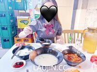 2024年，坐标成都，高颜值夫妻【鹿头LuTo-夫妻】白富美少奶奶喜欢换妻，皮肤白腰细还是个馒头逼，绝品必看