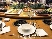 2024年，坐标成都，高颜值夫妻【鹿头LuTo-夫妻】白富美少奶奶喜欢换妻，皮肤白腰细还是个馒头逼，绝品必看