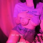 In 2024, [Breaking News] The top-notch pure big-breasted school girl [Puppy] has not released the second full set of paid videos. She is really well developed, and her private parts are pink and large.