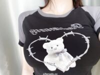 In 2024, [Breaking News] The top-notch pure big-breasted school girl [Puppy] has not released the second full set of paid videos. She is really well developed, and her private parts are pink and large.