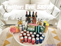 推特網紅九頭身極品女神【Eve_S8899】超強精液收集器，多男多女群P聖水調教玩出高端