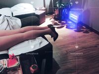 推特91極品綠帽刷鍋夫妻【szmushock】訂閱福利，3P單男爆草老婆自己默默擼管